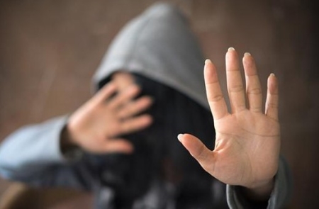 80年代当代座山雕：学张作霖组建百人军事，和6女人同生活