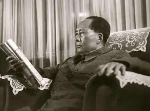 1953年李承晚使诈，毛主席 再送一个 羊 到朝鲜，就彻底认输了（1953年李承晚使诈毛主席）(19)